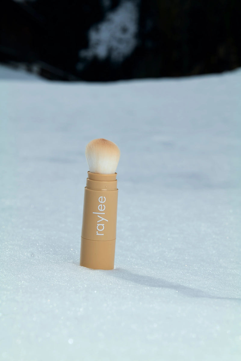Rayshield Powder SPF50 Brush By Astrid